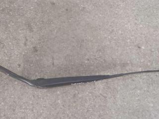 щеткодержатель (поводок стеклоочистителя, дворник) Hyundai Sonata EF [рестайлинг] 2002