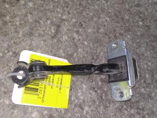 ограничитель открывания двери Hyundai i30 FD 2010