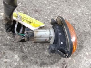 повторитель поворота на крыле левый Hyundai Lantra J2 [рестайлинг] 1999