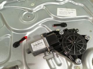 стеклоподъемник задний левый Hyundai i30 FD 2010